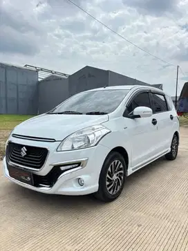 Suzuki Ertiga 1.4 Dreza 2017 Automatic ( Putih Metalik )