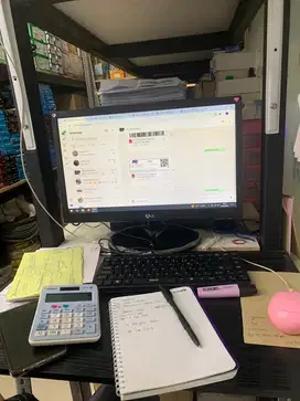 Admin khusus wanita.   Untuk ecommerce dan host live streaming