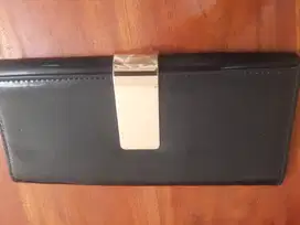 Tas Pesta Fladeo Hitam