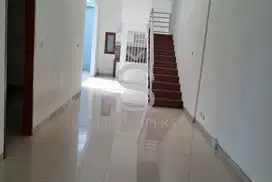 DISEWAKAN RUMAH SIAP HUNI DI ANTAPANI KOTA BANDUNG