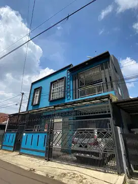 DIJUAL RUMAH MEWAH 2 LANTAI