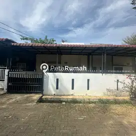 DIJUAL RUMAH JALAN BUNGA RAMPE KOMPLEK RIVER VALLEY (PUTRA)