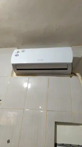 Di jual AC changhong 1/2 PK