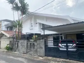 Rumah Asri Lingkungan Nyaman Aman Strategis Turangga Buahbatu Bandung