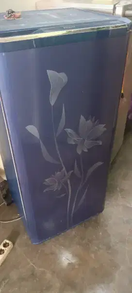 Jual kulkas Aqua normal dan garansi satu bulan
