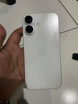 iPhone 16 128GB Bekas Mulus – Garansi Resmi Aktif