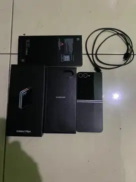 SAMSUNG ZFLIP 6 12/256GB BLACK SEIN
