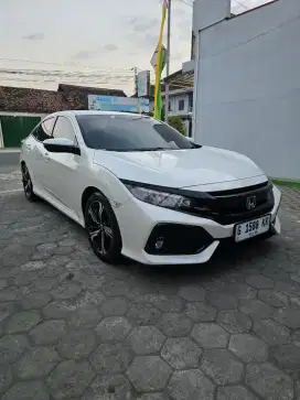 Civic turbo hatchback 2018