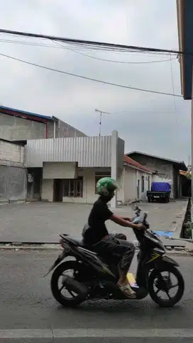 DIJUAL RUMAH HITUNG TANAH KALIWARON GUBENG SURABAYA RON.A1557