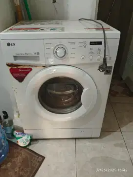 Dijual mesin cuci rusak toploading 1 tabung LG 7 Kilo