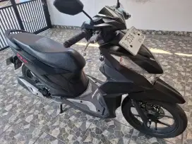 Km 17rb, honda beat deluxe CBS iss LED 2023 bln 5 pajak panjang mulus.