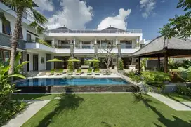 LUXURY 6 BEDROOMS VILLA CANGGU WITH OCEAN VIEWS