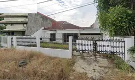 DIJUAL RUMAH HITUNG TANAH DHARMAHUSADA INDAH BARAT SURABAYA RON.A1569