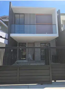 Dijual Rumah Baru Gress Pantai Mentari Minimalis Modern 2 Lantai