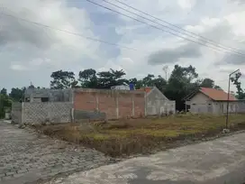 SHM Pekarangan Siap AJB, Tanah Dekat Kampus UII Jalan Kaliurang