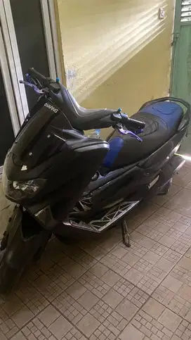 Nmax  2018 hitem doff
