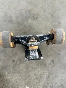 Truck set skateboard