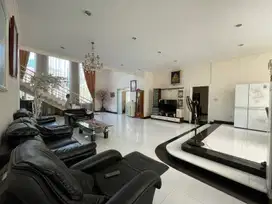 Mediterania Boulevard PIK Dijual Ukuran 9x30