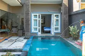 FOR SALE – Modern 3BR Villa Walking Distance to Double Six Beach