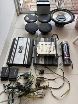 Audio mobil bekas