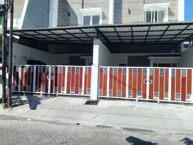 Rumah Baru 2 Lantai Di Rungkut Asri Utara Surabaya