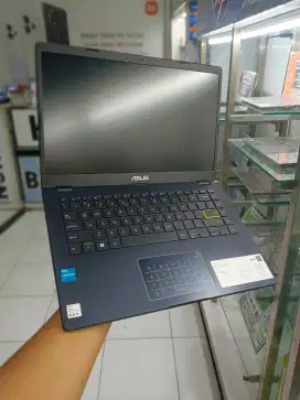 READY STOCK LAPTOP NEW MURAH | ASUS E410KA RAM 8GB