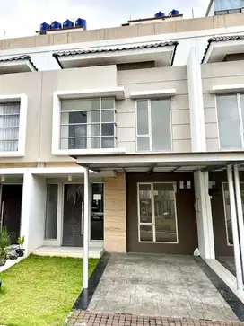 Disewa Cepat Rumah Golf Island PIK Cluster Symphony Uk 6x15 Kosongan