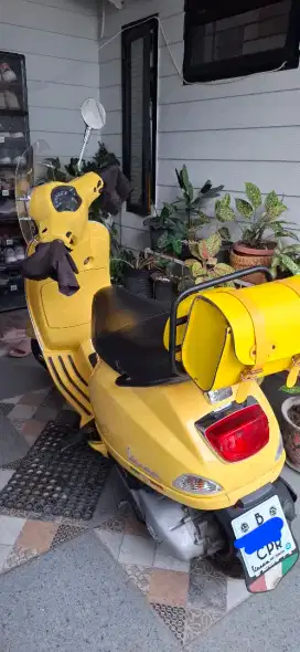Vespa Piagio iget LX 125