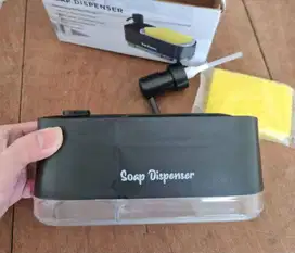 dispenser sabun cuci tangan dan piring 2 jadi 1 terdapat goresan BLACK