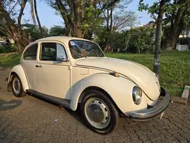 VW Kodok 1302

tahun 1971

mobil antik