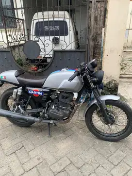 Motor benelli motobi 152