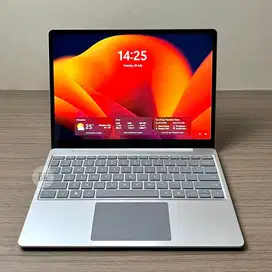 Microsoft Surface Laptop GO i5-1035G1