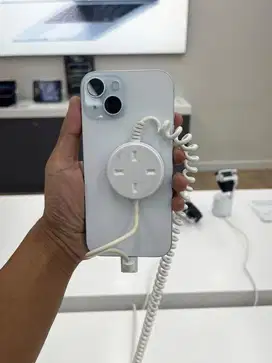 Iphone 15 bisa di cicil cukup KTP bunga 0%