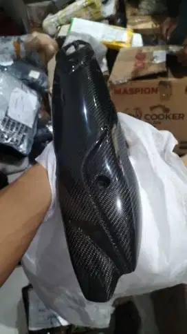 Cover tutup pelindung kenalpot carbon kevlar aerox nmax