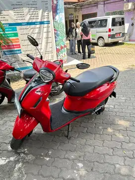 Grand Filano Yamaha Motor Merah