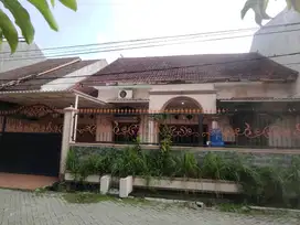 jual rumah lokasi strategis wiyung, surabaya