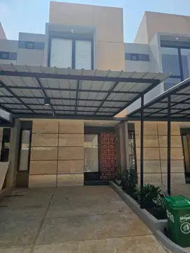 Rumah Baru Disewakan