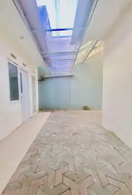 Rumah siap huni dikontrakkan..
