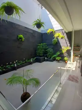 HOT SALE!!!RUMAH MEWAH SIAP HUNI LOKASI STRATEGIS AMAN DAN NYAMAN
