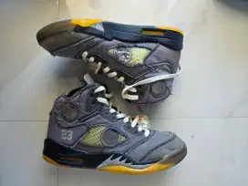 Air Jordan Retro 5 SP  x Off-White
