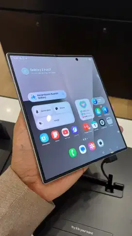 SAMSUNG GALAXY Z FOLD7 256 GB BUDS FE