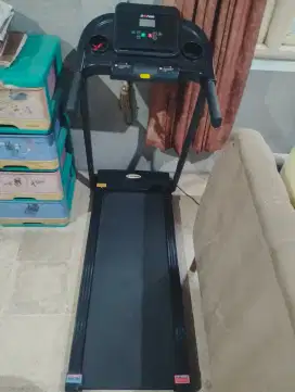 Tread mill 99persen kondisi bangil