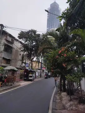 DIJUal CEPAT GAK Pake Lama Lokasi STRATEGIS Rumah  daerah Kebon Kacang