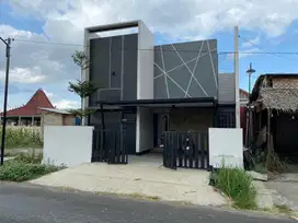 RUMAH MINIMALIS MANGKU JL ASPAL DI KALASAN 800JT NEGO
