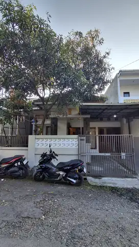 Disewakan rumah terawat di haji gofur selangkah ke jalan raya