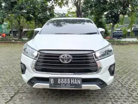 Toyota Kijang Innova 2.0 V Facelift AT 2021 Putih