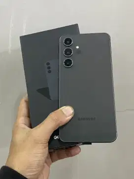 Samsung galaxy s24 fe 8/256gb lengkap