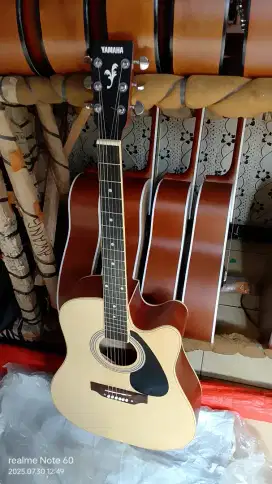 Gitar Akustik yamaha f310