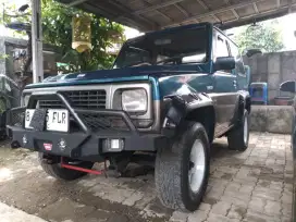 DAIHATSU FEROZA 1996 SE asli