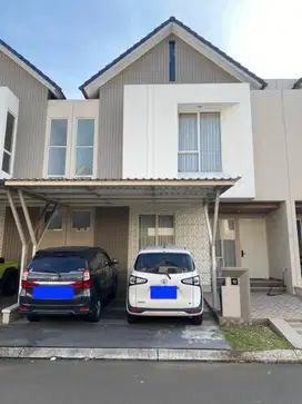Rumah Dijual – Suvarna Sutera, Cluster Catriona – Semi Furnished